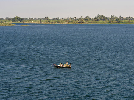 Kleines Boot - Landesinnere